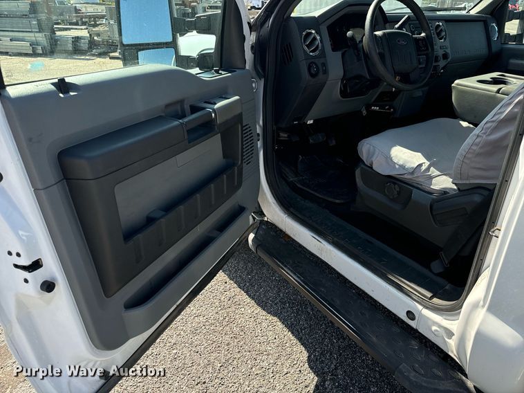 image for item DH1280 2016 Ford F250 Super Duty XLT utility bed pickup truck