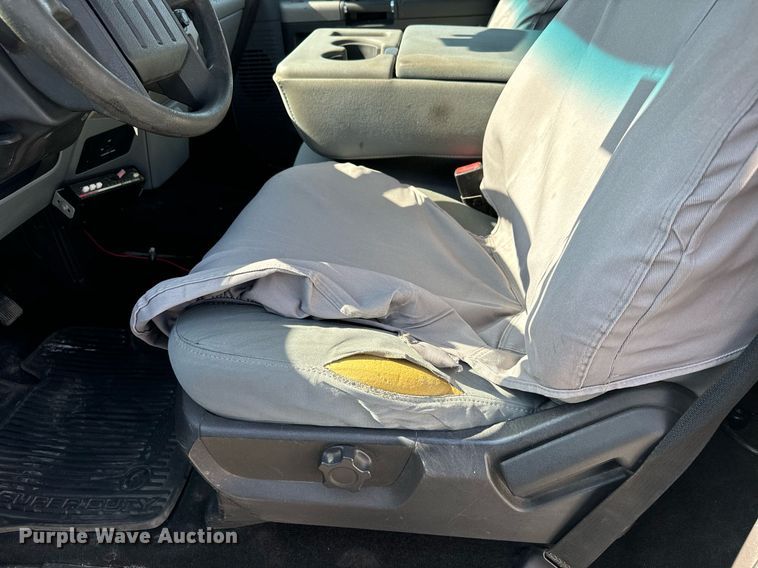 image for item DH1280 2016 Ford F250 Super Duty XLT utility bed pickup truck