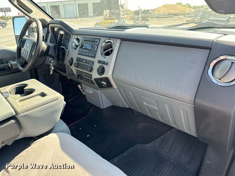 image for item DH1280 2016 Ford F250 Super Duty XLT utility bed pickup truck