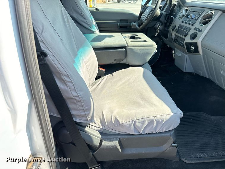 image for item DH1280 2016 Ford F250 Super Duty XLT utility bed pickup truck