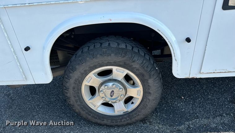 image for item DH1280 2016 Ford F250 Super Duty XLT utility bed pickup truck