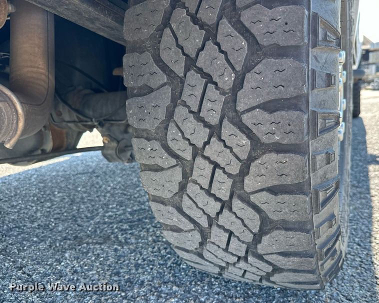 image for item DH1280 2016 Ford F250 Super Duty XLT utility bed pickup truck