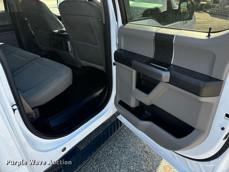 image for item DH1282 2018 Ford F150 XLT SuperCrew pickup truck