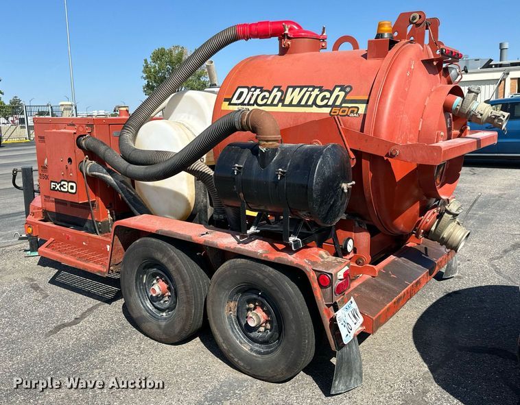 image for item DH1284 2013 Ditch Witch FX30 vacuum excavator