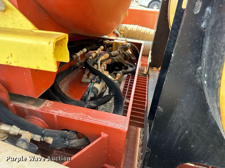 image for item DH1284 2013 Ditch Witch FX30 vacuum excavator