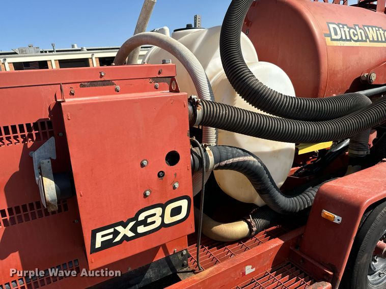 image for item DH1284 2013 Ditch Witch FX30 vacuum excavator