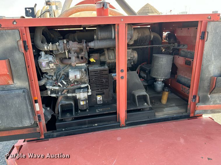 image for item DH1284 2013 Ditch Witch FX30 vacuum excavator