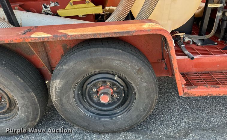 image for item DH1284 2013 Ditch Witch FX30 vacuum excavator