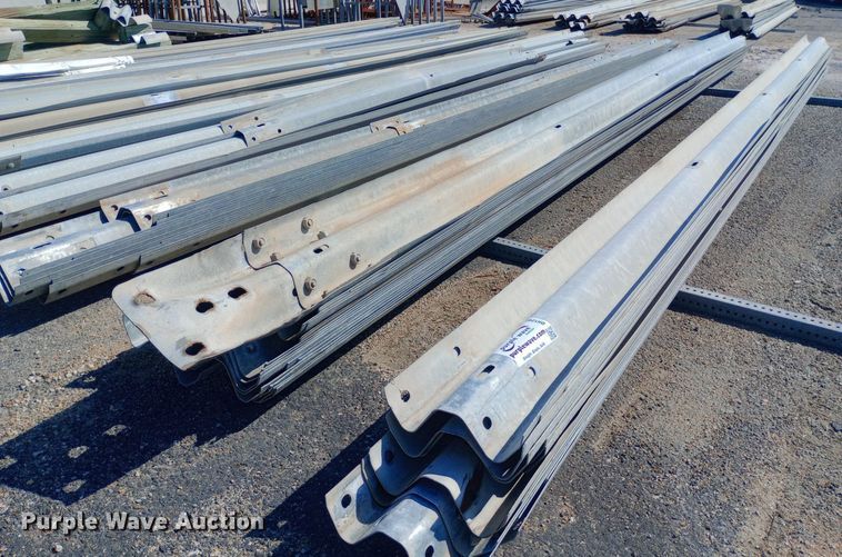 image for item DH1299 Approximately 50 guardrail sections
