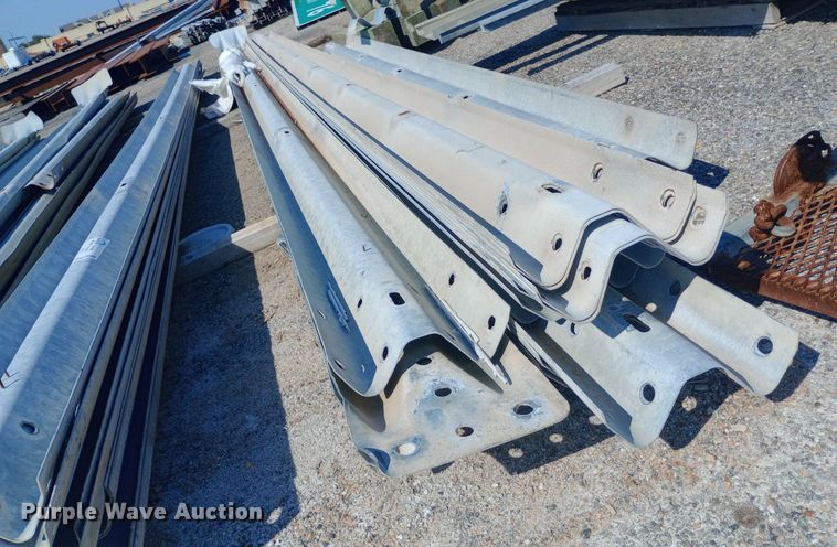 image for item DH1300 Approximately 30 guardrail sections