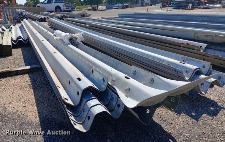 image for item DH1300 Approximately 30 guardrail sections