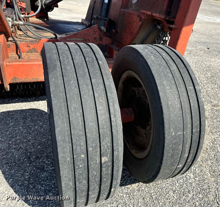 image for item DH1305 Rhino FR15 batwing rotary mower