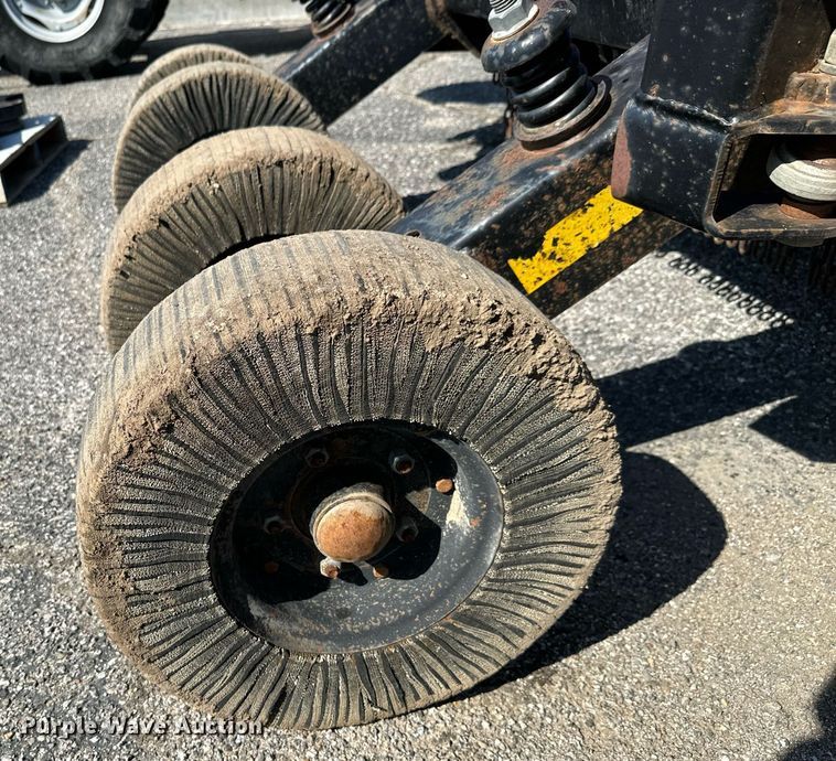 image for item DH1306 Bush Hog 3715 batwing rotary mower