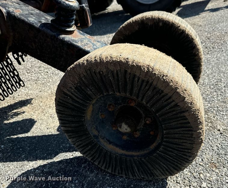 image for item DH1306 Bush Hog 3715 batwing rotary mower