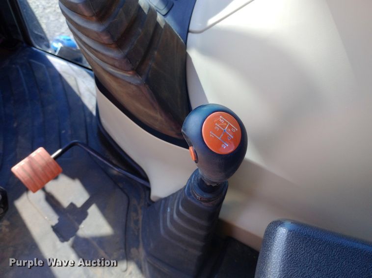 image for item DH1307 2018 Massey Ferguson 5710 MFWD tractor