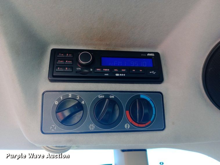 image for item DH1307 2018 Massey Ferguson 5710 MFWD tractor