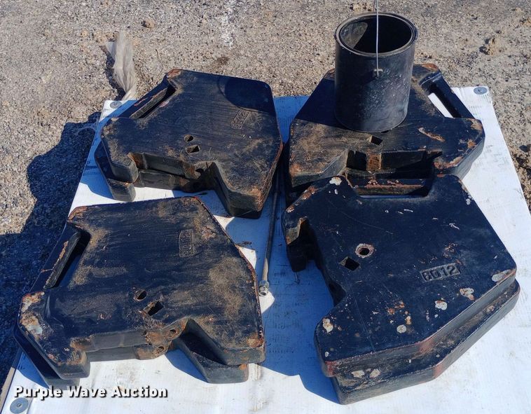 image for item DH1307 2018 Massey Ferguson 5710 MFWD tractor