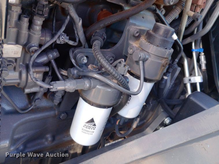 image for item DH1309 2018 Massey Ferguson  5710 MFWD tractor