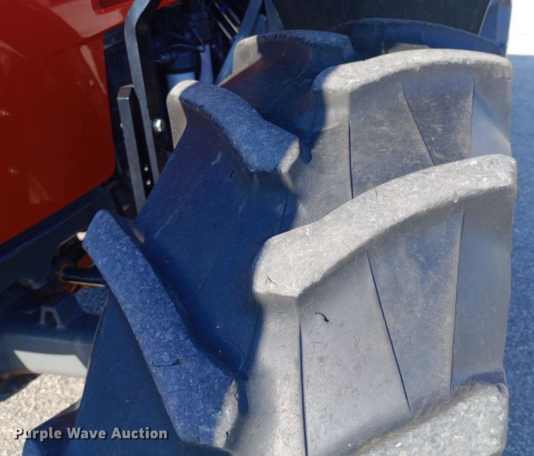 image for item DH1309 2018 Massey Ferguson  5710 MFWD tractor