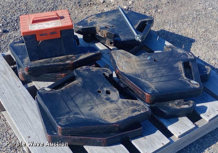 image for item DH1309 2018 Massey Ferguson  5710 MFWD tractor