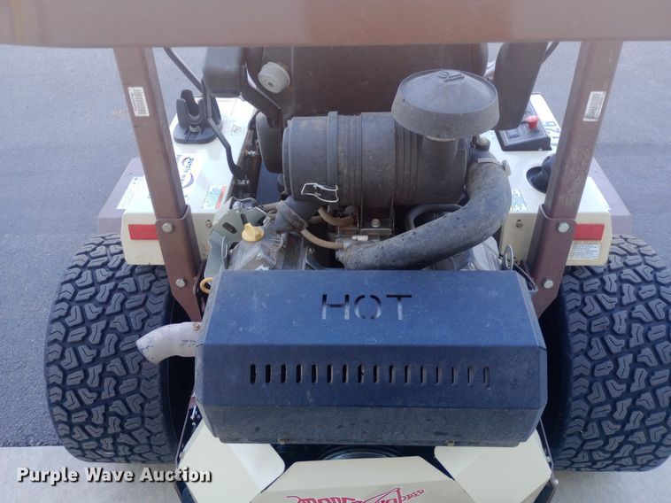 image for item DH1316 2020 Grasshopper 335B ZTR lawn mower
