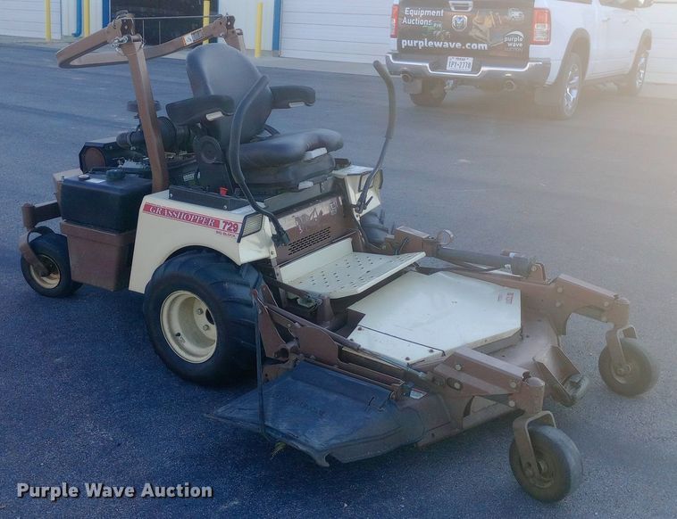 image for item DH1317 2012 Grasshopper  729BT6 ZTR lawn mower