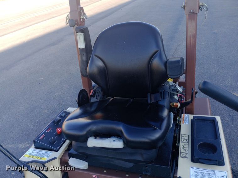 image for item DH1318 2012 Grasshopper 729BT6 ZTR lawn mower