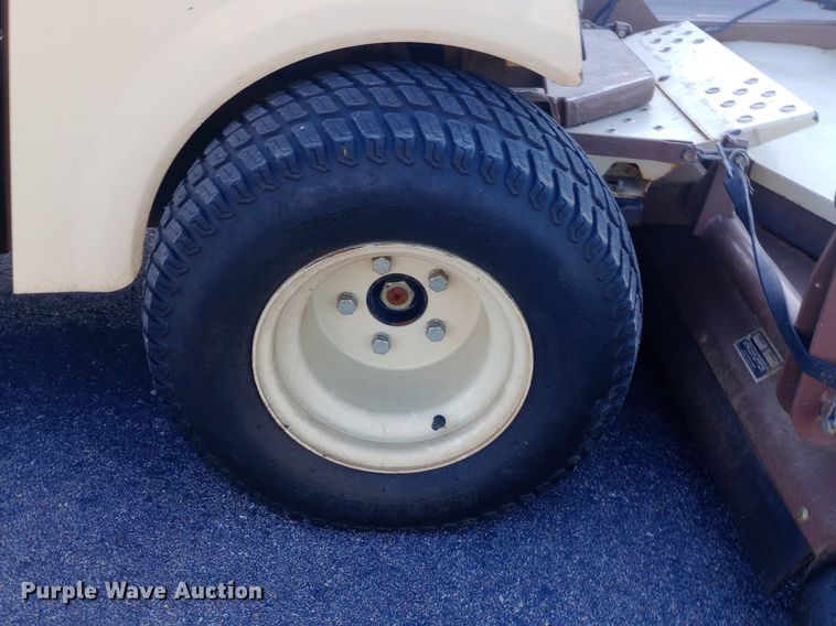 image for item DH1318 2012 Grasshopper 729BT6 ZTR lawn mower