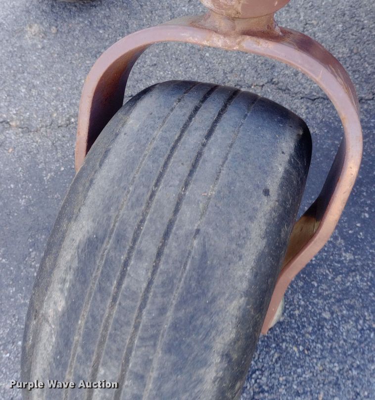 image for item DH1318 2012 Grasshopper 729BT6 ZTR lawn mower