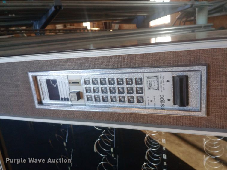 image for item DH1320 Vending machine