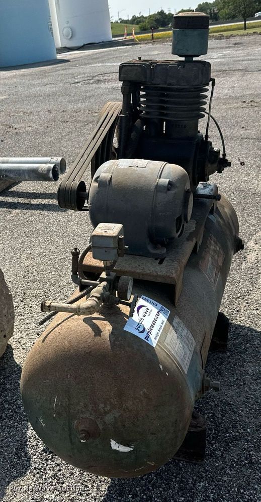 image for item DH1333 American Brake Shoe Co. 331 air compressor