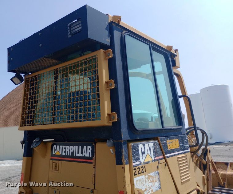 image for item DH1337 2004 Caterpillar  939C track loader