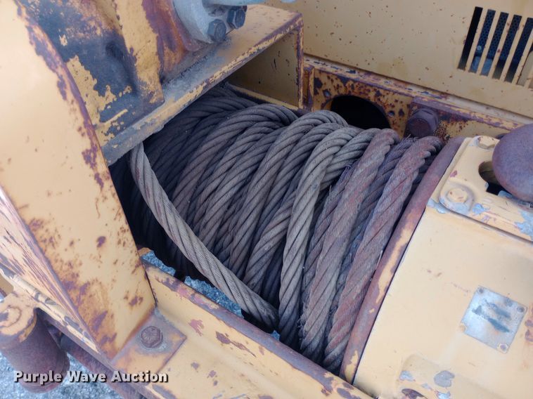 image for item DH1337 2004 Caterpillar  939C track loader