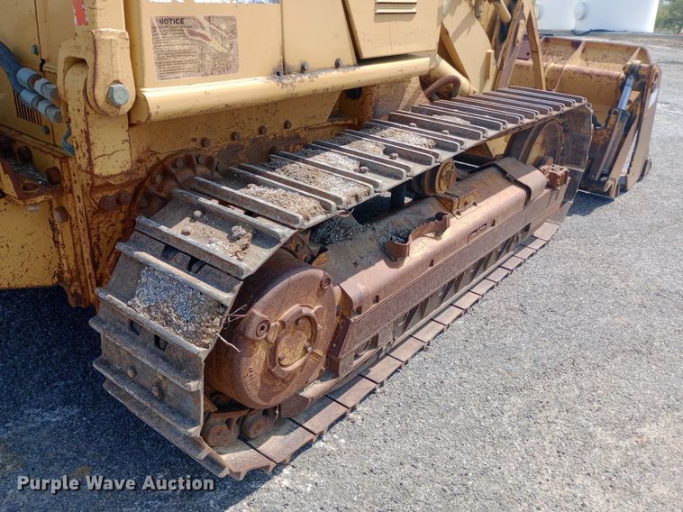 image for item DH1337 2004 Caterpillar  939C track loader