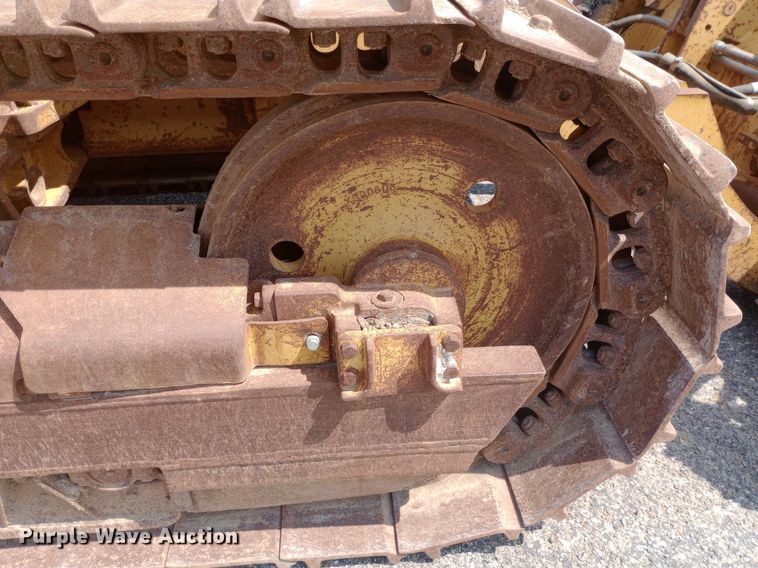 image for item DH1337 2004 Caterpillar  939C track loader
