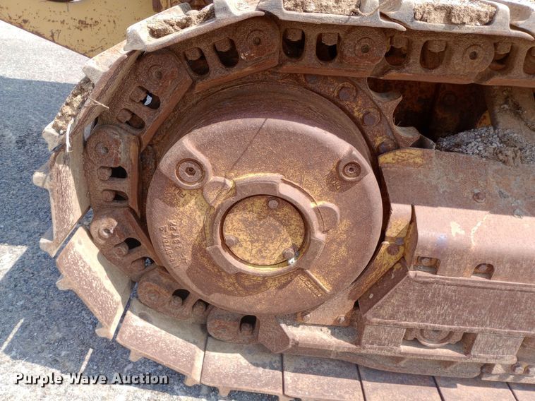 image for item DH1337 2004 Caterpillar  939C track loader