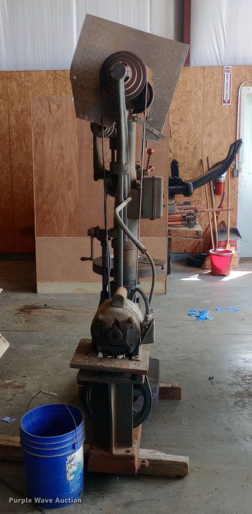 image for item DH1339 Champion drill press