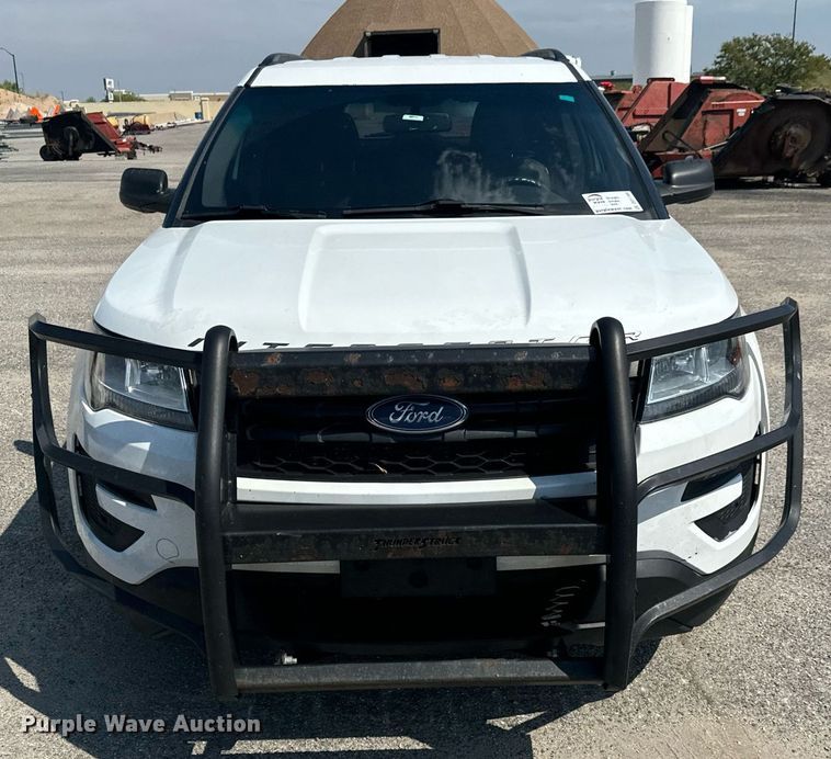 image for item DO1700 2018 Ford Explorer Police Interceptor  SUV