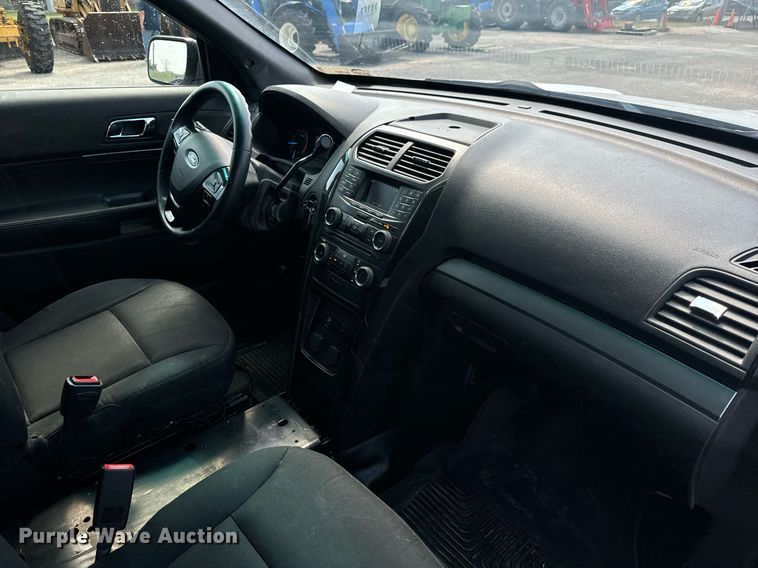 image for item DO1700 2018 Ford Explorer Police Interceptor  SUV