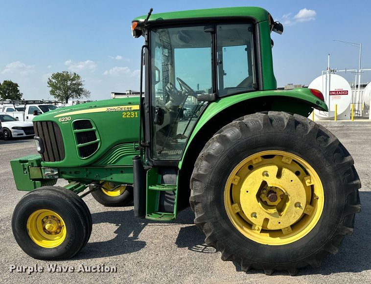 image for item DO1701 2007 John Deere  6230 Premium tractor