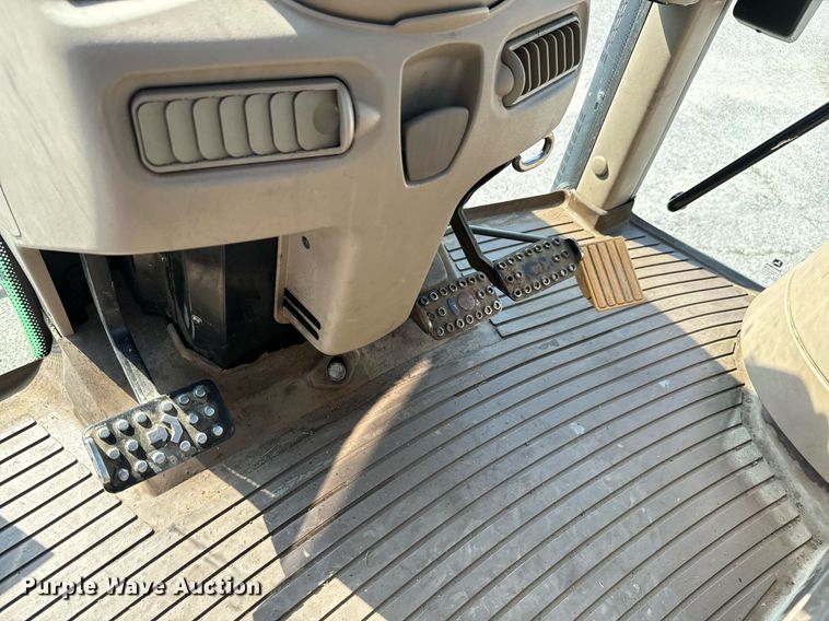 image for item DO1701 2007 John Deere  6230 Premium tractor