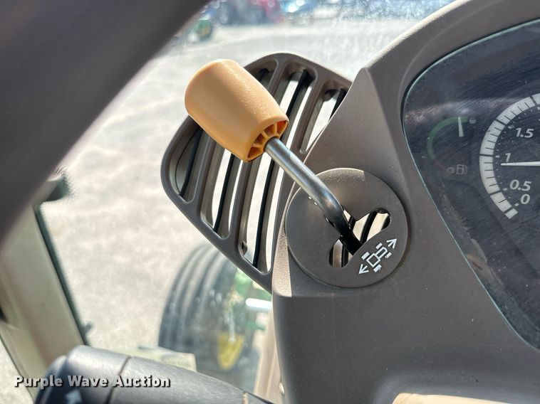 image for item DO1701 2007 John Deere  6230 Premium tractor