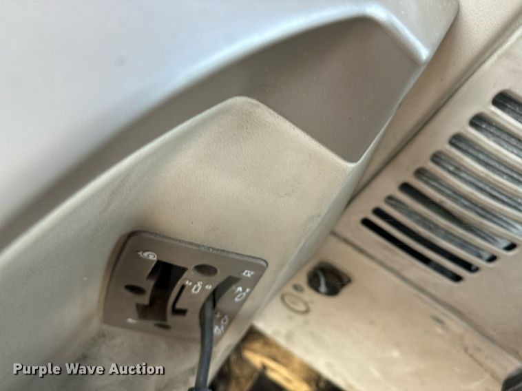 image for item DO1701 2007 John Deere  6230 Premium tractor