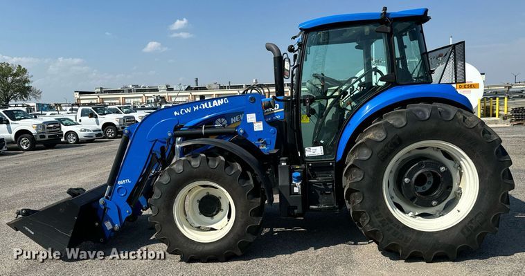 image for item DO1702 2019 New Holland PowerStar 100 MFWD tractor