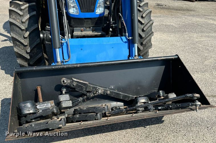 image for item DO1702 2019 New Holland PowerStar 100 MFWD tractor