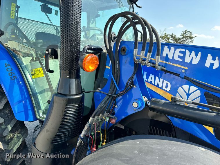 image for item DO1702 2019 New Holland PowerStar 100 MFWD tractor