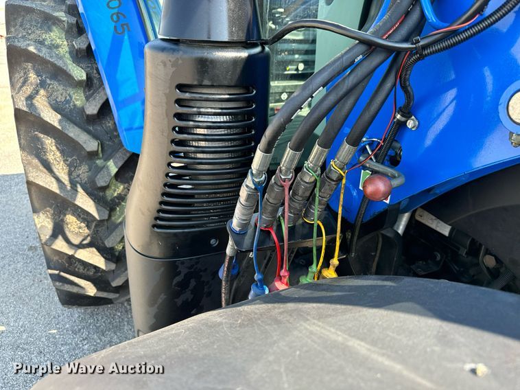 image for item DO1702 2019 New Holland PowerStar 100 MFWD tractor