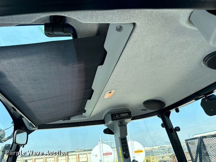 image for item DO1702 2019 New Holland PowerStar 100 MFWD tractor