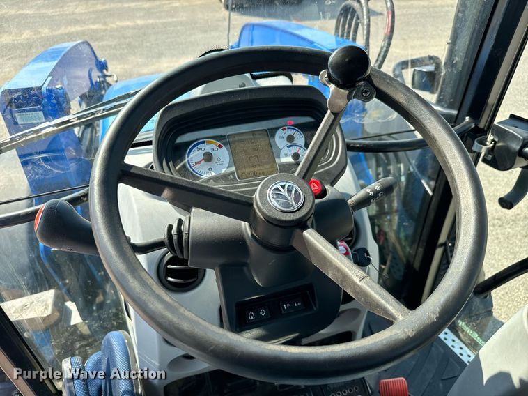 image for item DO1702 2019 New Holland PowerStar 100 MFWD tractor