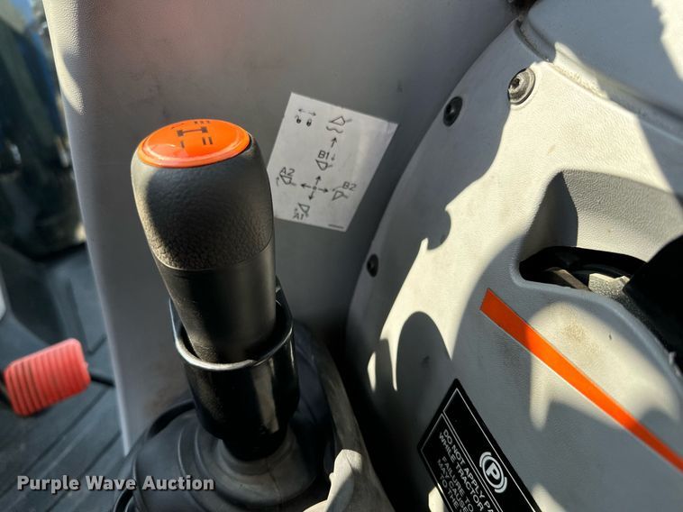 image for item DO1702 2019 New Holland PowerStar 100 MFWD tractor